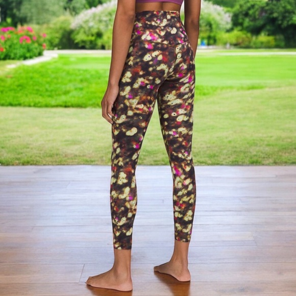 NWT Lululemon Align High-Rise Pant 25" in Soft Focus Splatter Green Multi Sz 10 - Picture 2 of 11